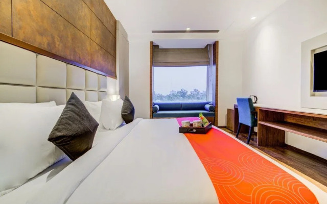 Collection O 30094 Behind Tivoli Chhatarpur