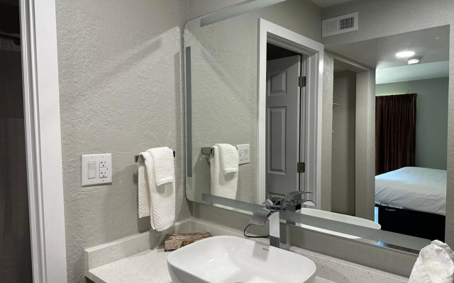 MainStay Suites Springfield South - Battlefield Rd