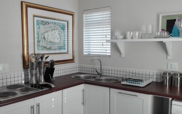 D.V. Engelhijs Paternoster