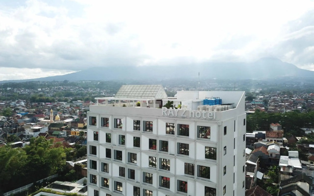 Rayz UMM Hotel Malang