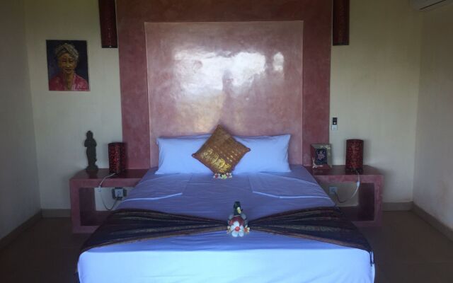 Villa Anjing 2
