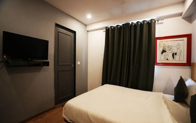 Hotel Townhouse @Udaipur City Railway Station