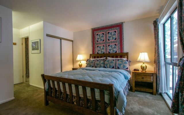 Summit #273 2 Bedroom Condo by RedAwning