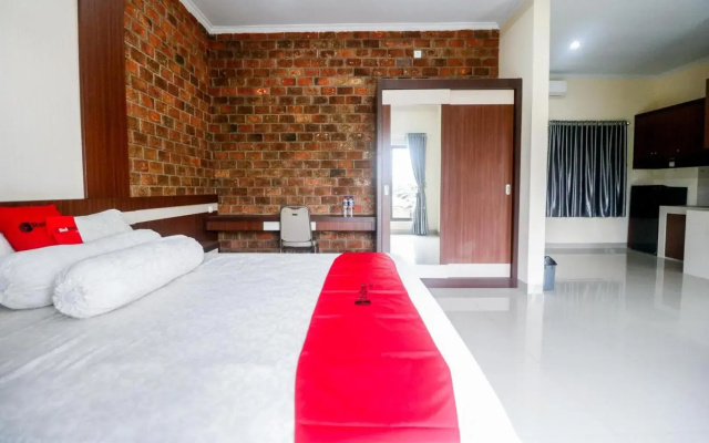 RedDoorz Plus near Kualanamu Airport