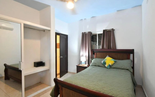 Gorgeous Spacious Property in Prime Beach Location