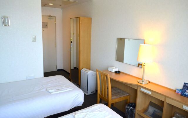 Hiyori Hotel Osaka Suminoekoen Station