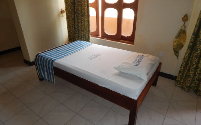 Leinmach House, Nyali