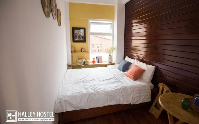Halley Hostel