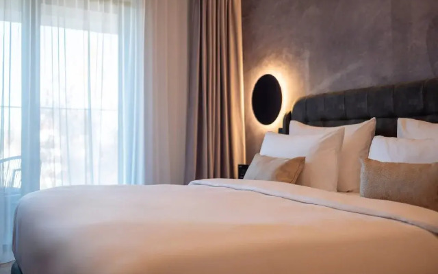 . Hotel SIMONA HALEP