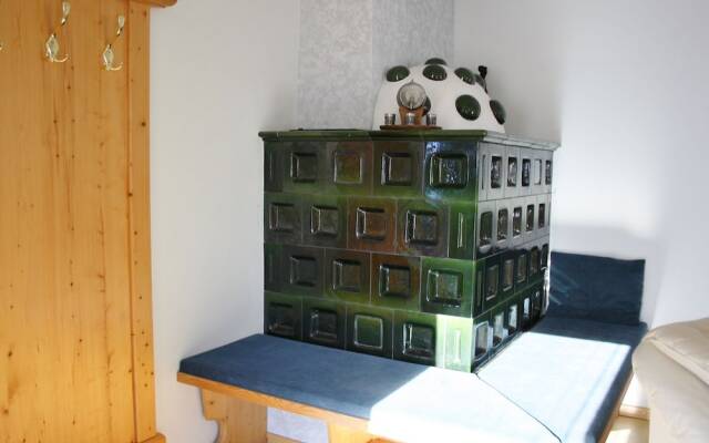 Cozy Apartment in Waidring Near Ski Area