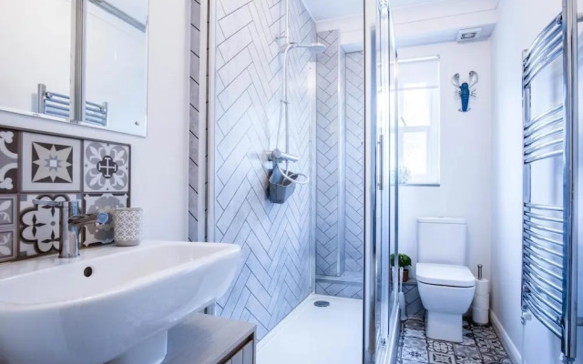 Kilmore House - 2 Bedroom Apartment - Tenby