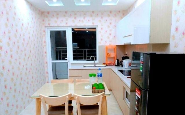 HQH Sea View Apartment