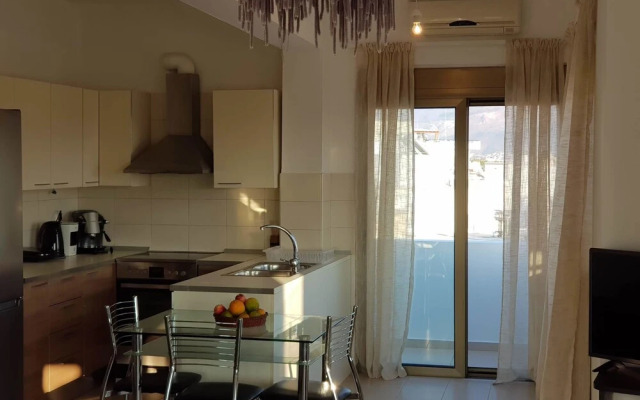 Iriana's Apartments in Center