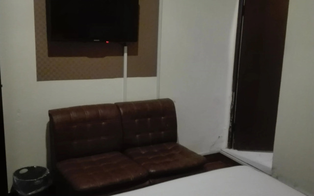 Westin Suites Guest House