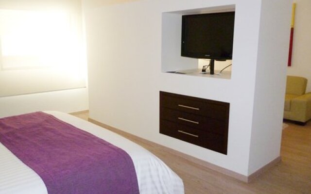 NH Collection Royal Smart Suites - 3 Nights, Barranquilla, Colombia