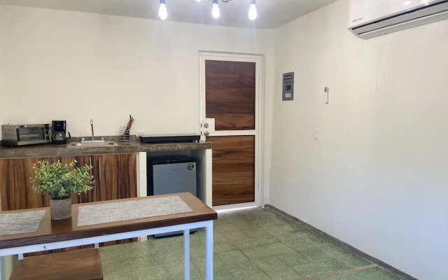 Pelicanos Apartments