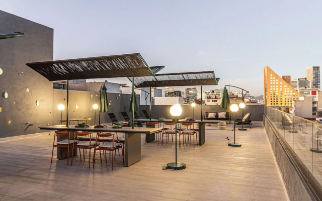 Casa Sócrates by Kukun