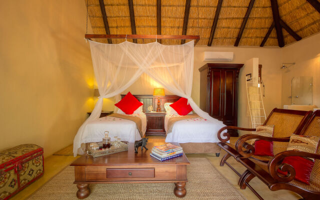 Mvuradona Safari Lodge