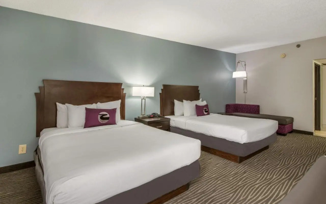 Holiday Inn Jackson-carriage House Dr