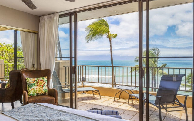 Maui Penthouses Lahaina