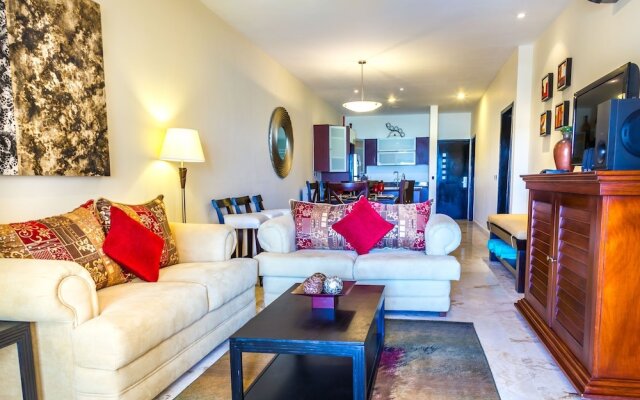 El Faro 205 Surf 2 Bedroom Condo by Redawning