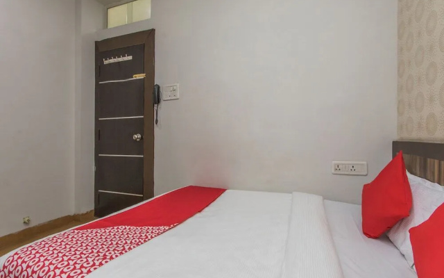 Sky Hotel – Guest Rooms – Indore