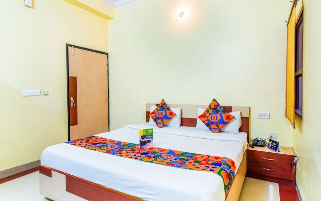 FabHotel Starleaf Prime