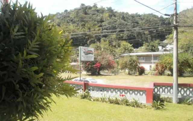 Monique's Guesthouse