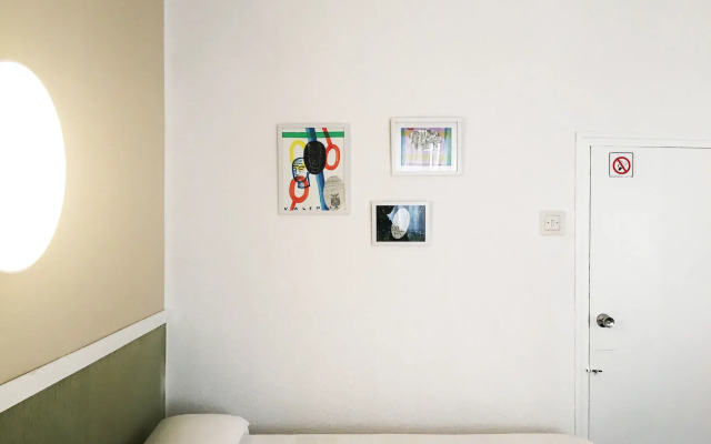 Malvarrosa Beach Rooms