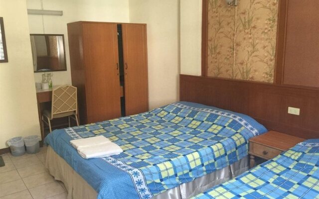 Chantorn Jomtien Guesthouse 1
