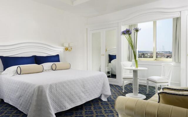 President Viareggio Hotel