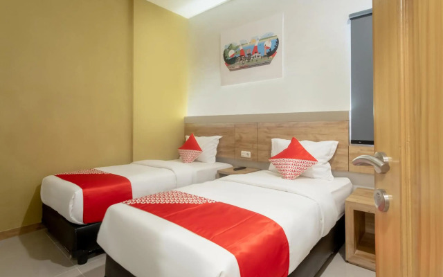 OYO 3159 Festive Inn