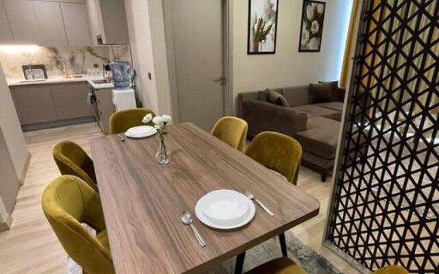 Special 2 1 Suite Apartment Near Mall of Istanbul