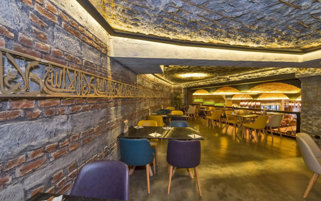 The Empress Theodora Hotel