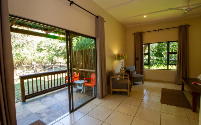 Emdoneni Lodge