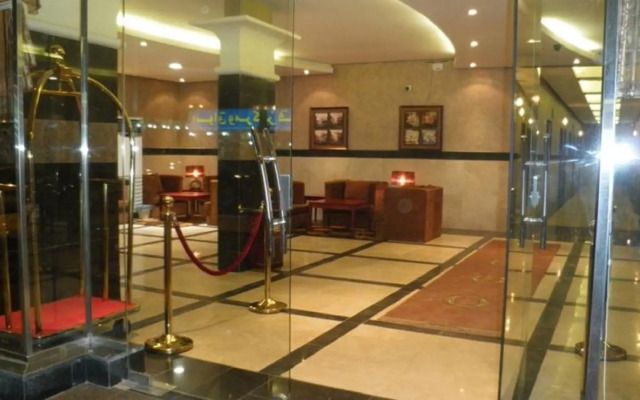 AlMuhaidb Nadwaa Aparthotel