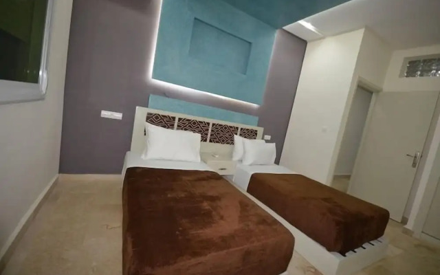 Hotel Pyramides