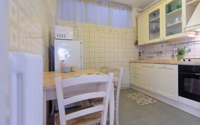 Mamma Ciccia Holiday Home - Lake Front Apartment