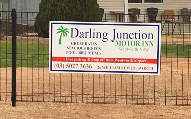 Darling Junction Motor Inn Wentworth