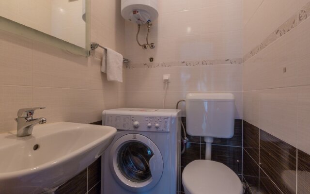 Cozy Holiday Home In Crikvenica With Private Swimming Pool