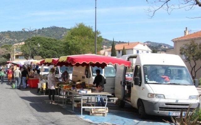 Appartement Bormes-les-Mimosas, 2 pièces, 4 personnes - FR-1-308-51