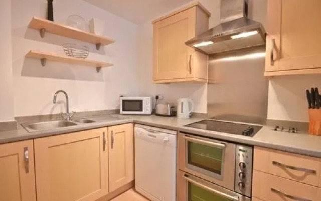 Town or Country - Endeavour & Sirocco