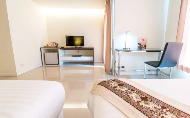 Beyond Suite Hotel