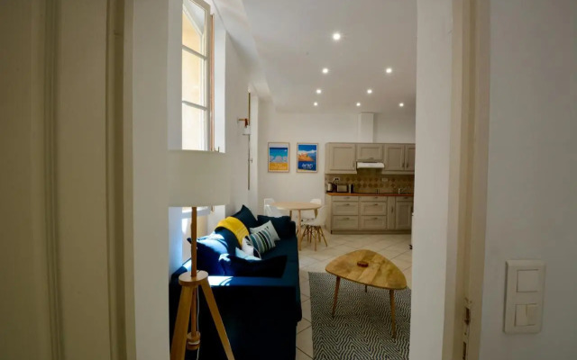 Old Town Antibes Apartment