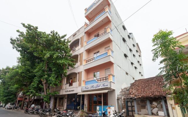 OYO 15477 New Royal Inn