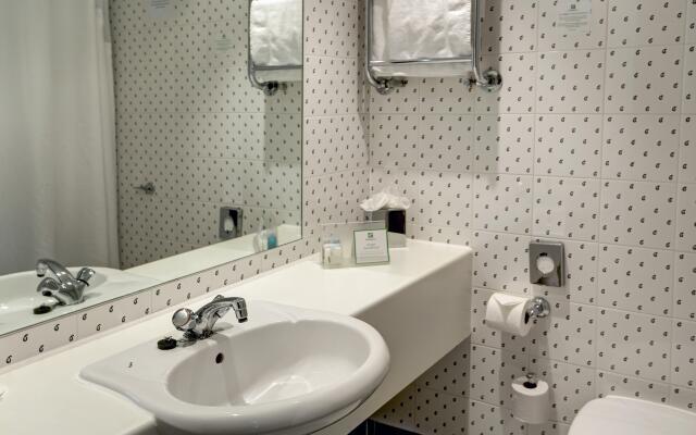 Holiday Inn Southampton-Eastleigh M3, jct13 by IHG