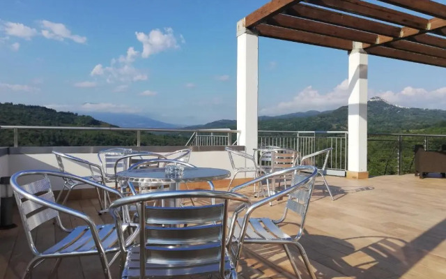 Statera Hotel Village