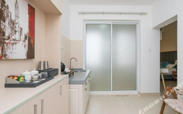 Dianchi Impression No.9 Apartment Hotel