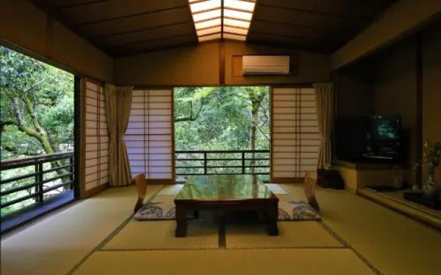 Ryokan Momijiya Annex