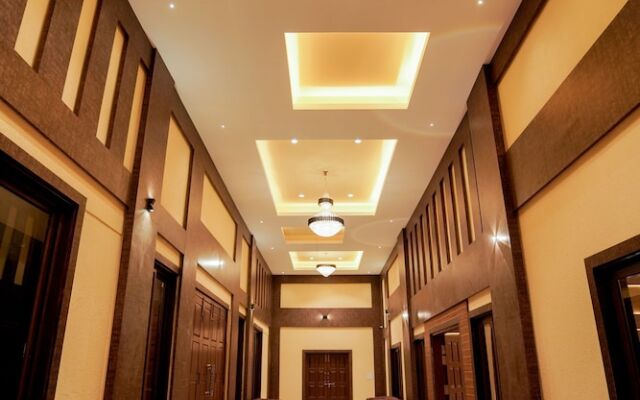 Royal Ritz